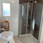 Kalles, Skaergardsidyll Med Utsikt Oever Hamnsundet Casa vacanze *