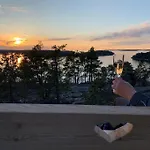 Casa vacanze Kalles, Skaergardsidyll Med Utsikt Oever Hamnsundet
