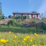Casa vacanze Kalles, Skaergardsidyll Med Utsikt Oever Hamnsundet *