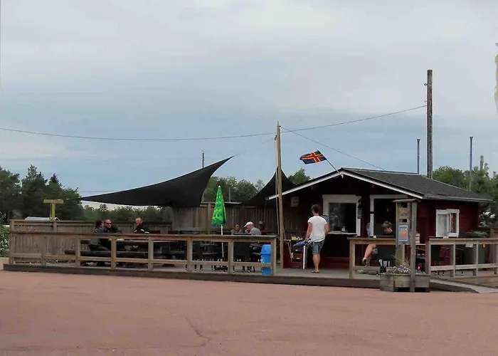 Loma-asunnot Kalles, Skaergardsidyll Med Utsikt Oever Hamnsundet *