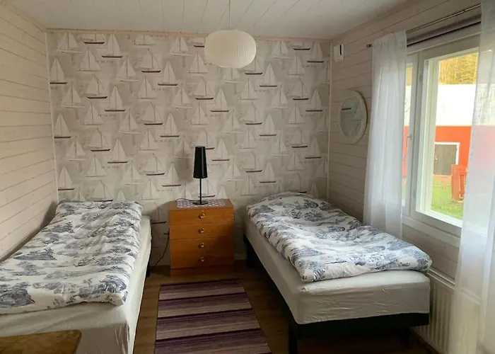 Kalles, Skaergardsidyll Med Utsikt Oever Hamnsundet Σπίτι διακοπών Saltvik