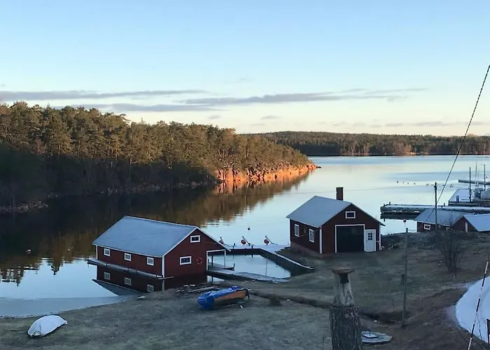 Kalles, Skaergardsidyll Med Utsikt Oever Hamnsundet Σπίτι διακοπών Saltvik